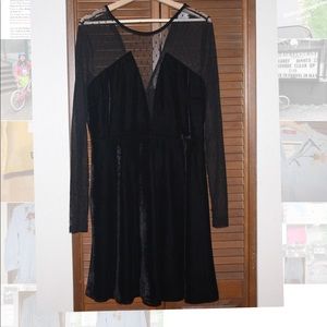 Long sleeve Black dress